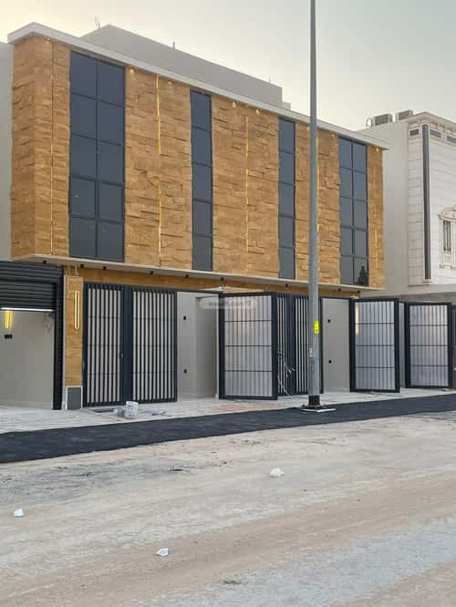 Floor 205 SQM with 4 Bedrooms Okaz, South Riyadh, Riyadh