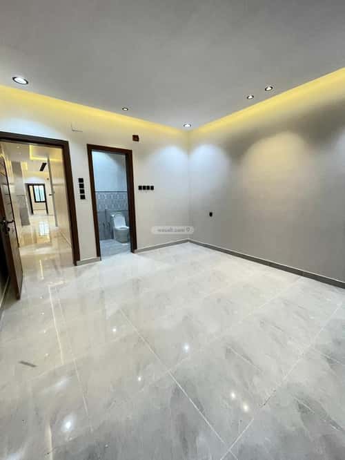 فيلا 393 متر مربع شرقية على شارع 20م العكيشية، مكة المكرمة