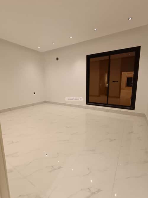5 bedroom floor in Al Janadriyah