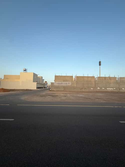 أرض 550 متر مربع شمالية غربية على شارع 30م نبلاء، المدينة المنورة