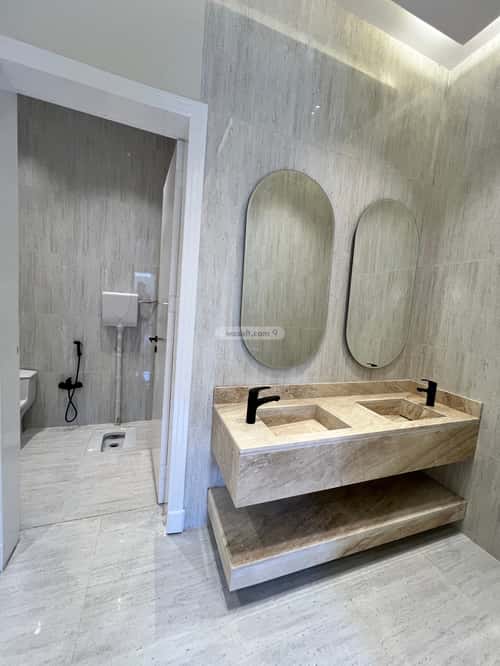 Apartment with 6 Bedrooms Dammam, Khamis Mushait