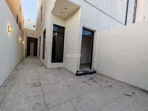 دور 5 غرف في الرمال