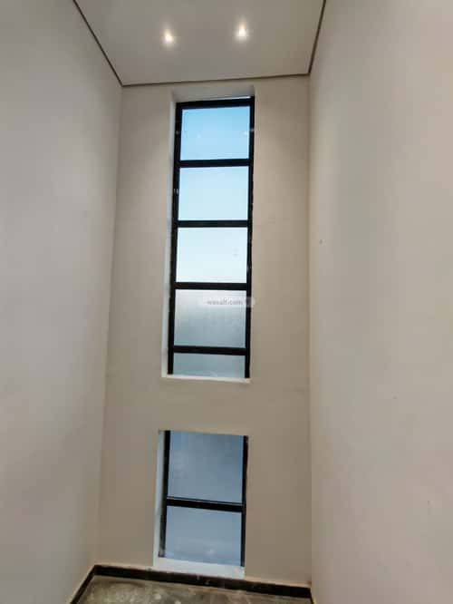 Floor 189 SQM with 5 Bedrooms Ar-Rimal, East Riyadh, Riyadh