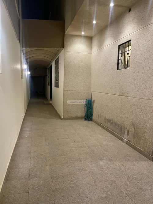 Floor 312 SQM with 5 Bedrooms Al-Yasmeen, North Riyadh, Riyadh