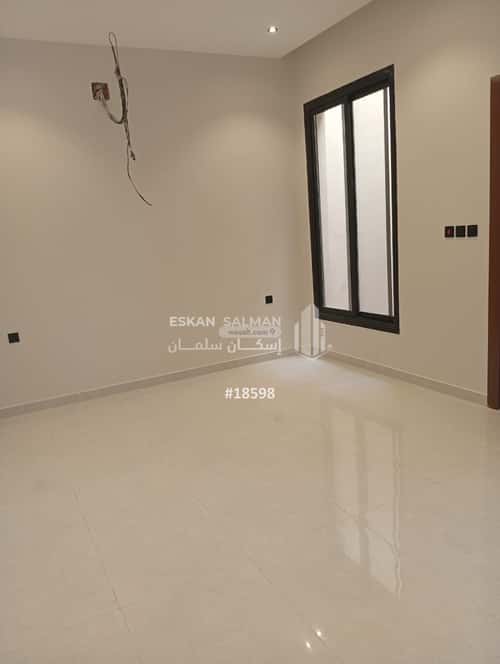 Floor 210 SQM with 5 Bedrooms Al Bayan, East Riyadh, Riyadh