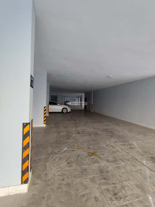 Apartment with 5 Bedrooms Teebah, North Jeddah, Jeddah