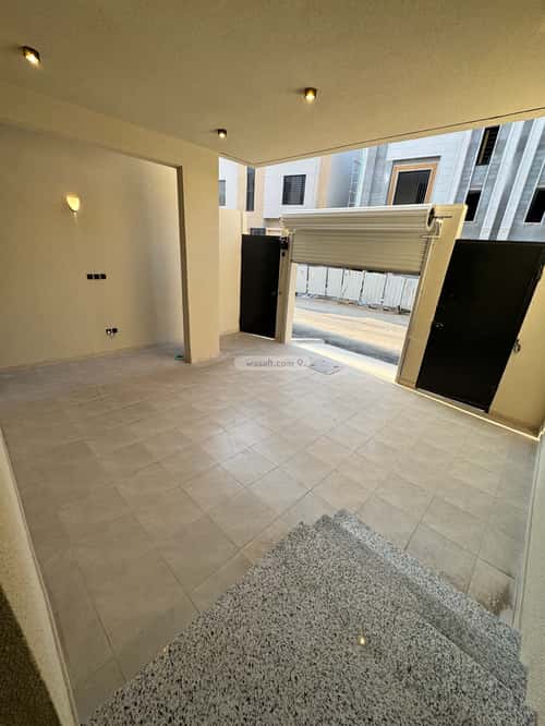 Floor with 6 Bedrooms Al Ma'Ala, Ahad Rafidah