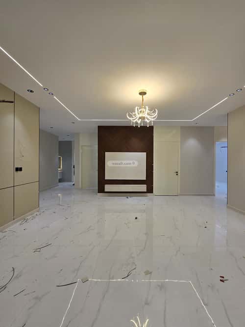 فيلا 450 متر مربع مع شقة واجهة شرقية وادي جليل، الطائف