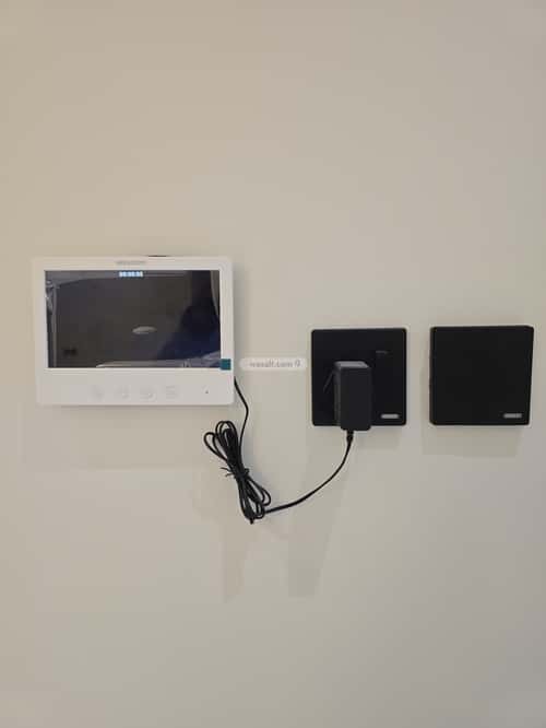 فيلا 450 متر مربع مع شقة واجهة شرقية وادي جليل، الطائف