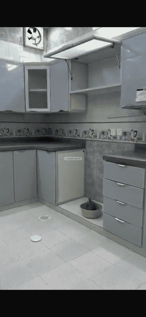 Apartment with 4 Bedrooms Dahrat Laban, West Riyadh, Riyadh