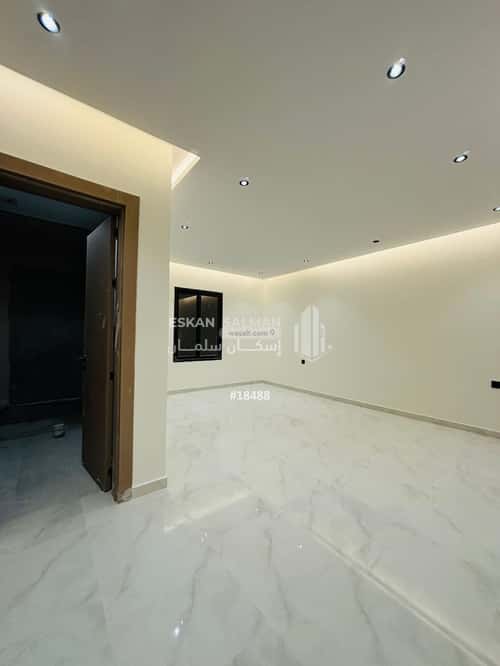 Apartment with 5 Bedrooms Al Aziziyah - Al Jubail, Jubail