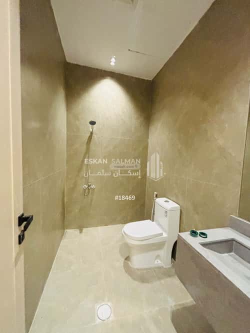 شقة ب 6 غرف الصواري، الخبر