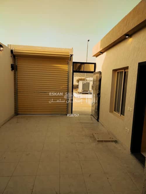 دور 300 متر مربع ب 5 غرف المدينة الصناعية، المدينة المنورة