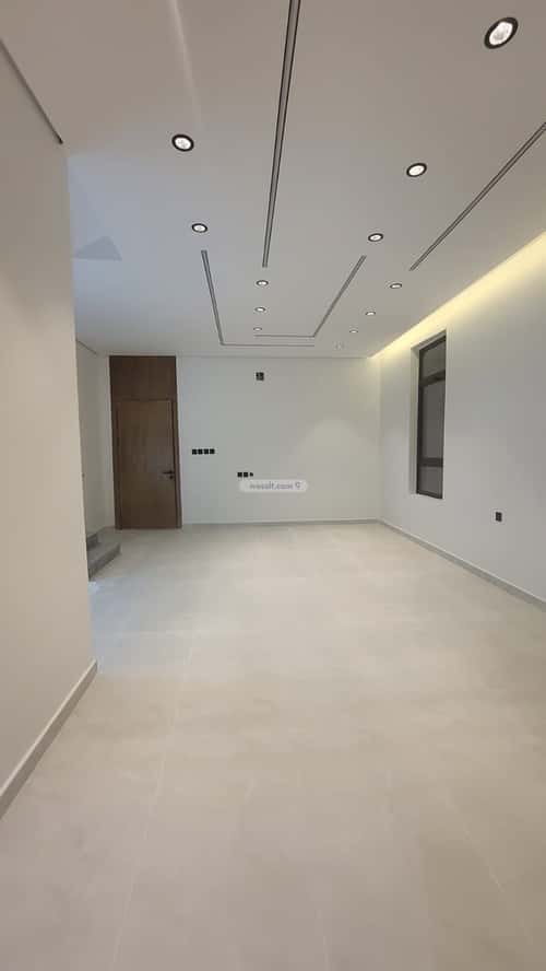 فيلا 194 متر مربع شرقية على شارع 20م الجنادرية، شرق الرياض، الرياض