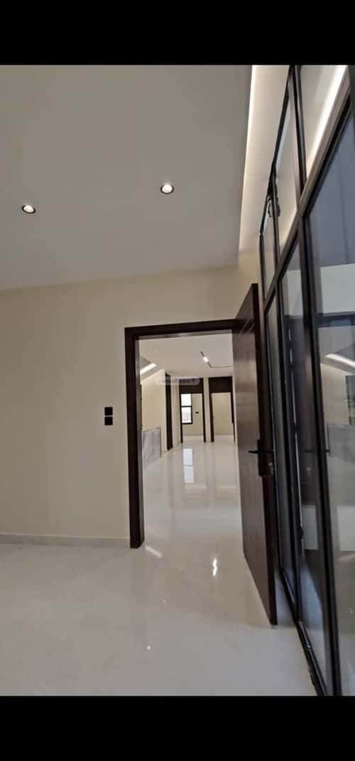 9 bedroom villa in Al Rahmaniyyah