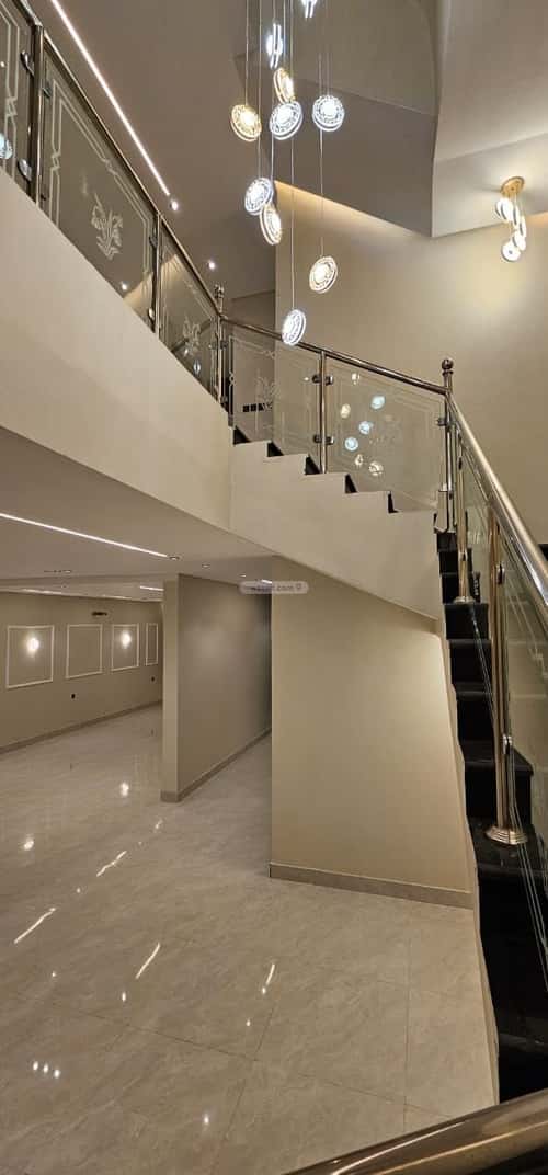 Villa 300 SQM with 3 Apartments Facing West Al Rahmanyah, East Jeddah, Jeddah