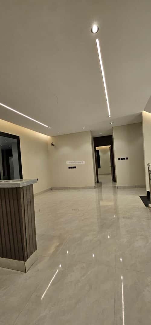 Villa 300 SQM with 3 Apartments Facing West Al Rahmanyah, East Jeddah, Jeddah