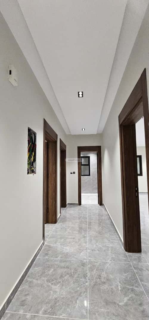 فيلا 379 متر مربع مع 3 شقق واجهة جنوبية الحمدانية، شرق جدة، جدة