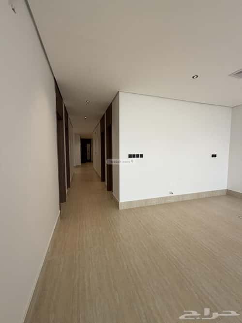 شقة ب 4 غرف الخور، الخبر