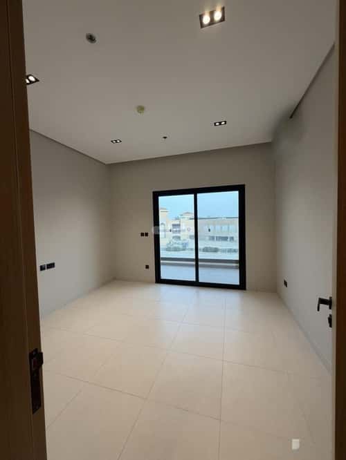 Building 156 SQM Facing West Al Hammraa, Khobar