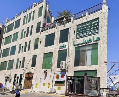 معرض للإيجار العليا، الخبر