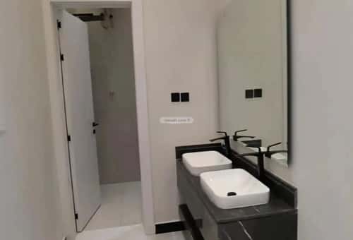 5 bedroom floor in Al Bayan