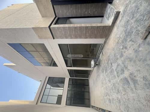 فيلا 348 متر مربع شمالية على شارع 20م المعيزيلة، شرق الرياض، الرياض