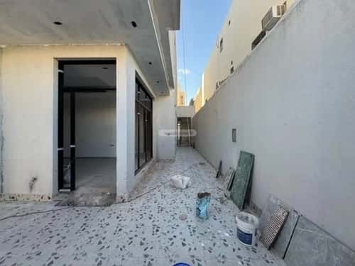 فيلا 409 متر مربع غربية على شارع 15م اليرموك، شرق الرياض، الرياض