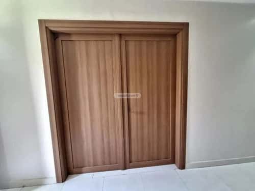 فيلا 525 متر مربع جنوبية على شارع 15م إشبيلية، شرق الرياض، الرياض