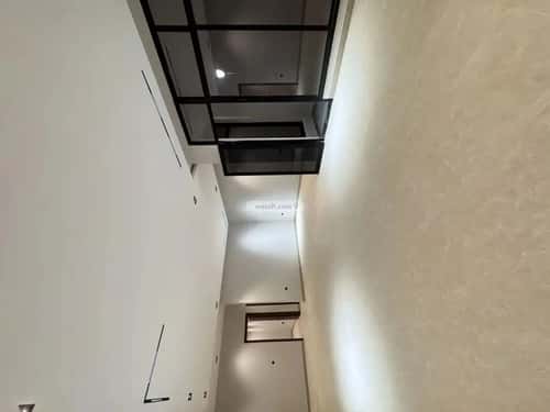 Floor 220 SQM with 4 Bedrooms Qurtubah, East Riyadh, Riyadh