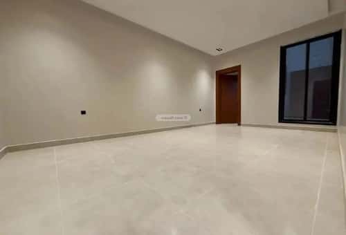 4 bedroom floor in Al Khaleej