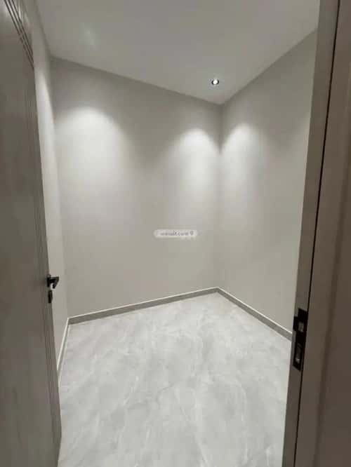 Floor 197 SQM with 4 Bedrooms Al-Qadisiyah, East Riyadh, Riyadh