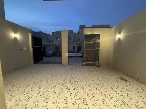 Villa 371 SQM Facing North on 15m Width Street Al-Yarmuk, East Riyadh, Riyadh