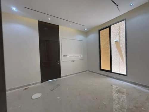 فيلا 270 متر مربع غربية على شارع 15م الندوة، شرق الرياض، الرياض