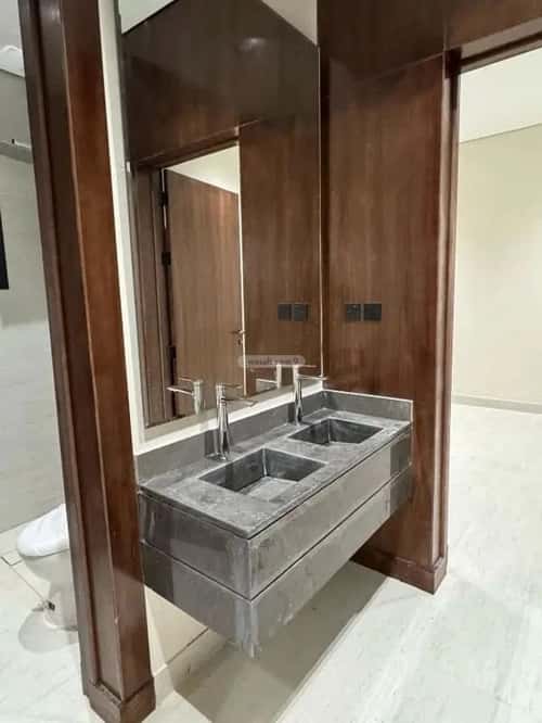 دور 4 غرف في المونسية