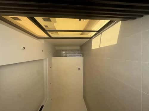 دور 201 متر مربع ب 5 غرف النهضة، شرق الرياض، الرياض