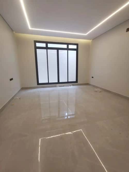 5 bedroom villa in Al Bayan