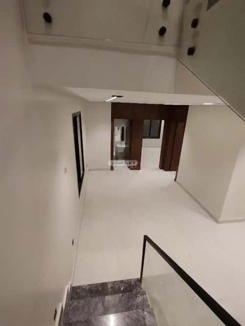 4 bedroom floor in Al Munsiyah