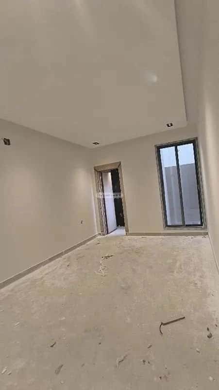 4 bedroom floor in Al Khaleej