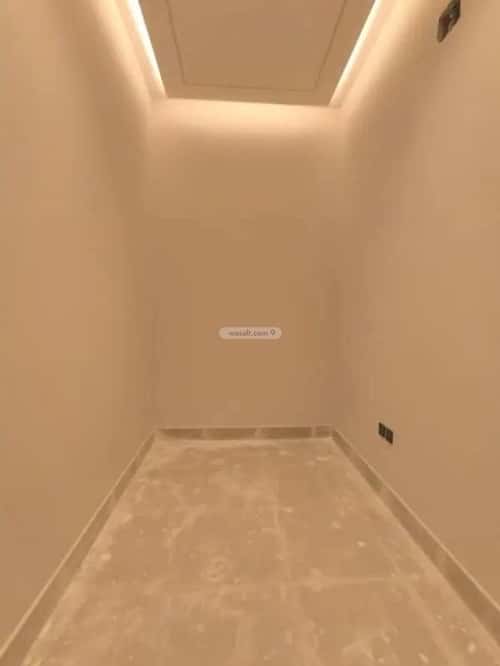 5 bedroom floor in Al Munsiyah