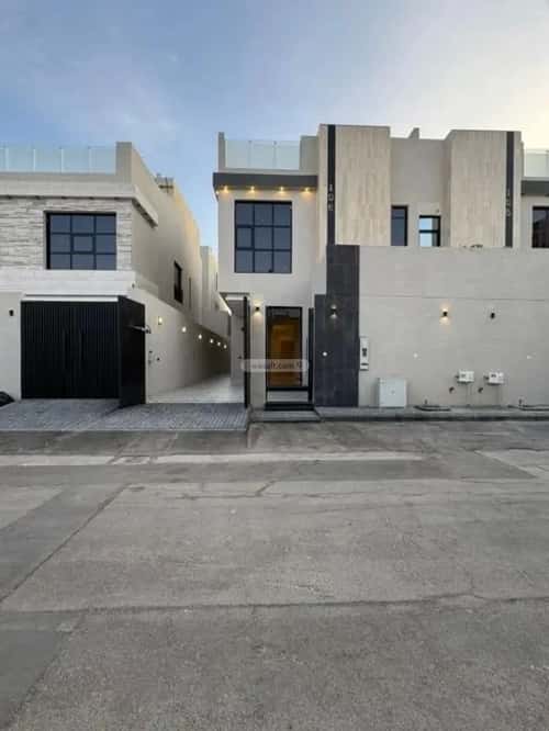 فيلا 250 متر مربع شرقية على شارع 20م الملك فيصل، شرق الرياض، الرياض