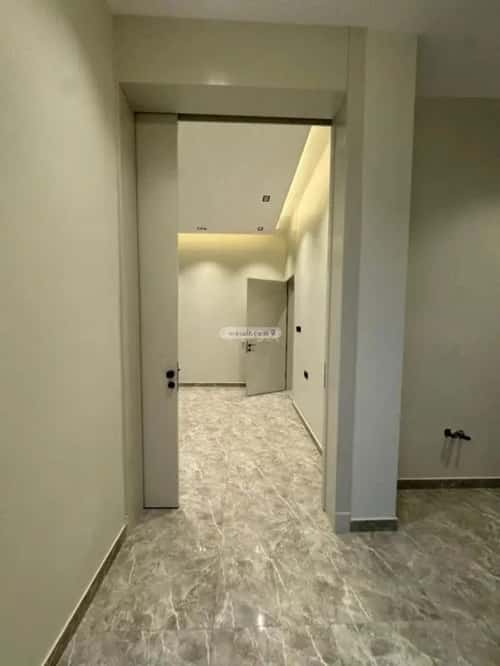 فيلا 250 متر مربع شرقية على شارع 20م الملك فيصل، شرق الرياض، الرياض