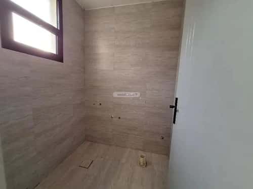 Floor 138 SQM with 5 Bedrooms Ar-Rimal, East Riyadh, Riyadh