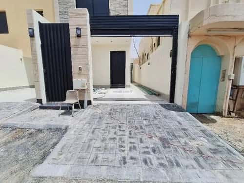 Floor 255 SQM with 5 Bedrooms Al-Qadisiyah, East Riyadh, Riyadh