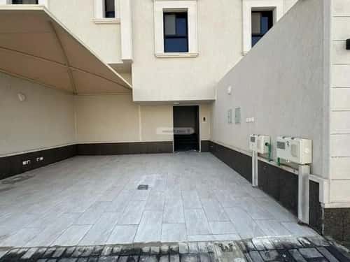Floor 192 SQM with 5 Bedrooms Al-Qadisiyah, East Riyadh, Riyadh