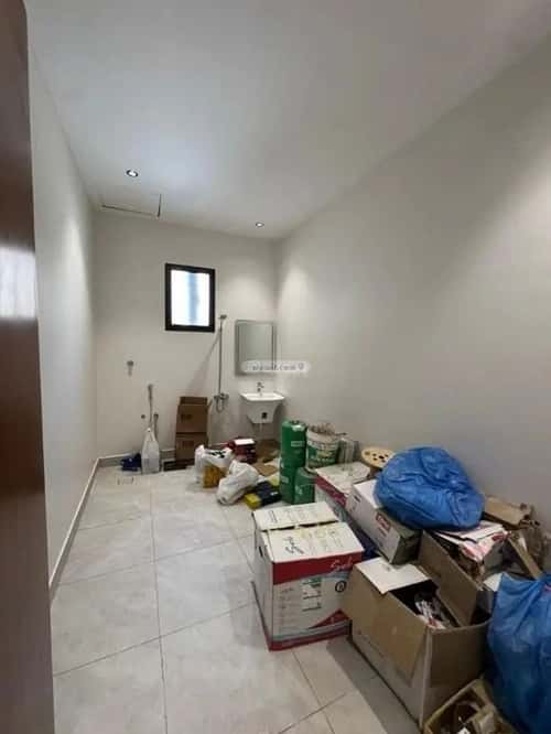 دور 189 متر مربع ب 5 غرف الملك فيصل، شرق الرياض، الرياض