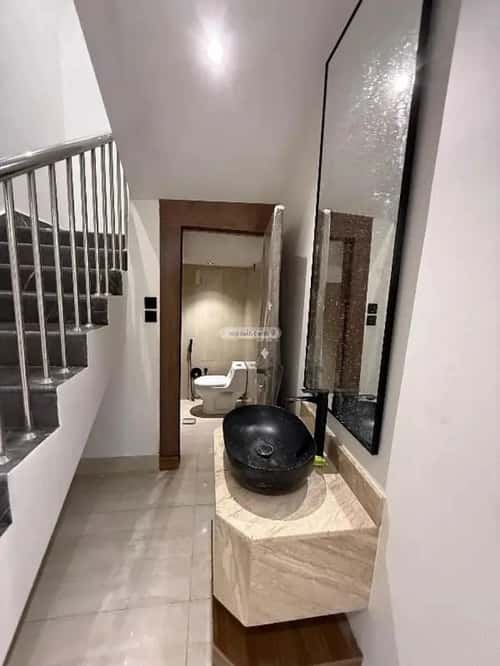 5 bedroom villa in Al Rimal