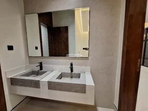 Floor 192 SQM with 5 Bedrooms Al-Qadisiyah, East Riyadh, Riyadh