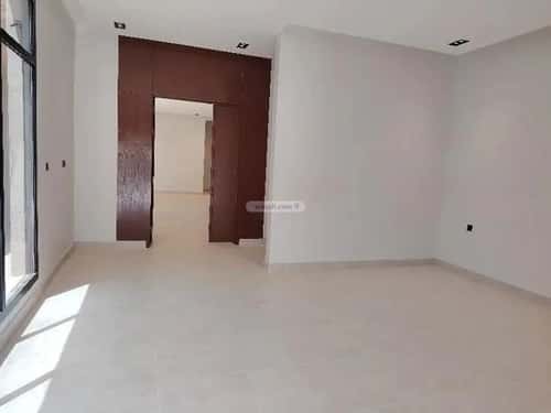 Floor 251 SQM with 5 Bedrooms Al-Khaleej, East Riyadh, Riyadh