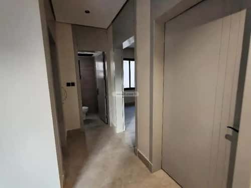 5 bedroom floor in Al Rimal